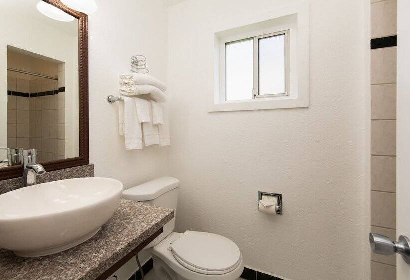 스탠다드 룸 더블 침대 2개, Travelodge By Wyndham Merced Yosemite