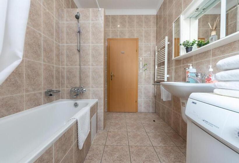 اتاق لوکس, Mini Hotel Guest Residence