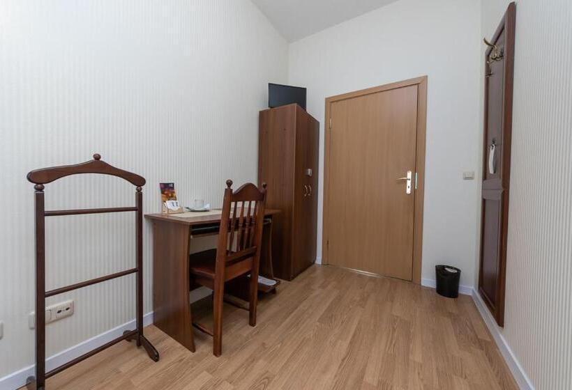 اتاق استاندارد یک نفره, Mini Hotel Guest Residence