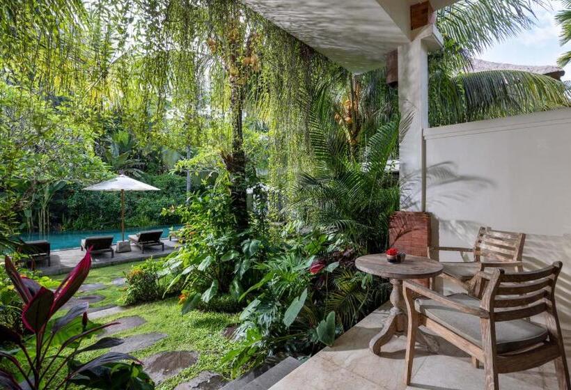Номер Deluxe Вид на Бассейн, The Kalyana Ubud Resort