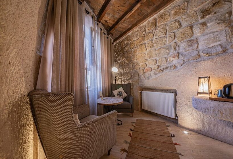 اتاق لوکس, Corner In Cappadocia