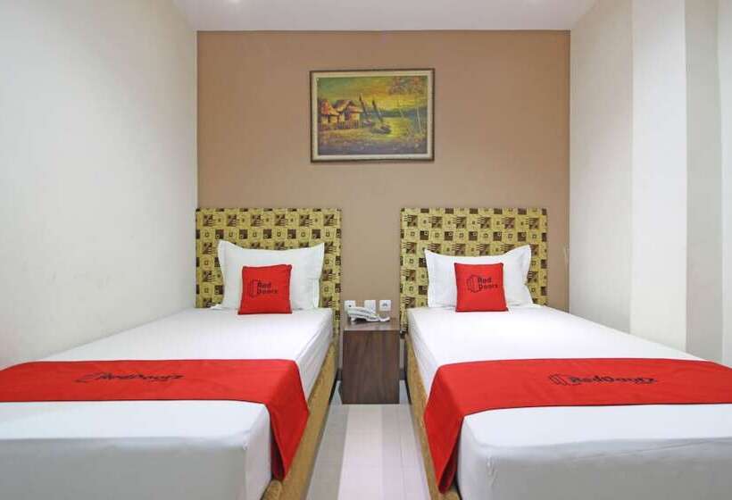 اتاق استاندارد, Reddoorz Near Uns Solo