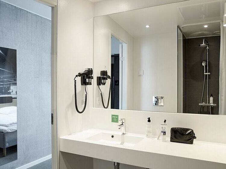 패밀리 룸, Four Points Flex By Sheraton Copenhagen Arena