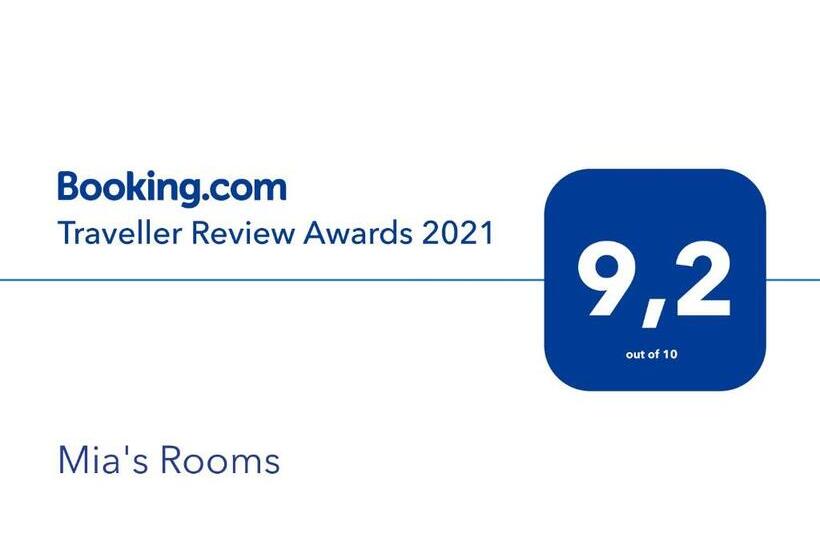 اتاق استاندارد سه تخته با بالکن, Mia's Rooms