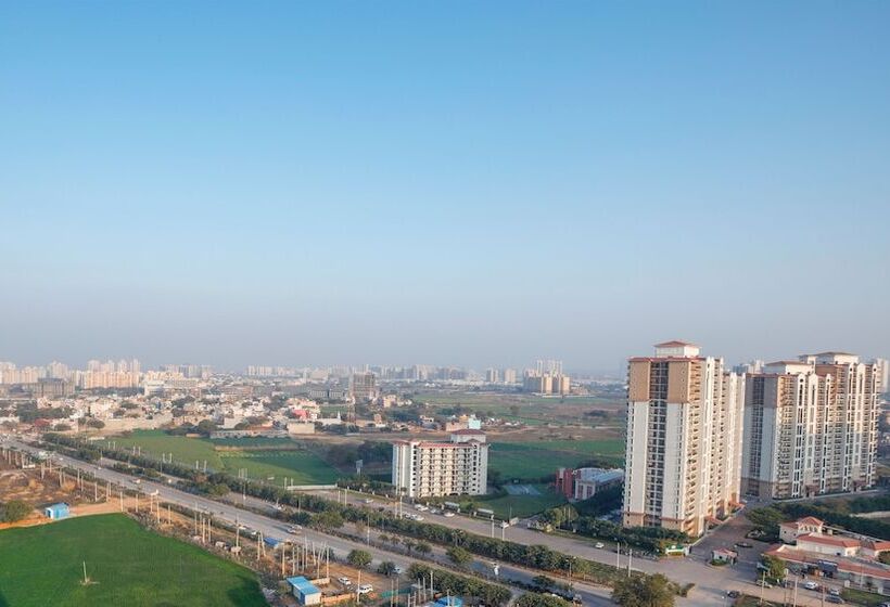 带城市景观的标准间, Holiday Inn Gurugram Sector 90, An Ihg