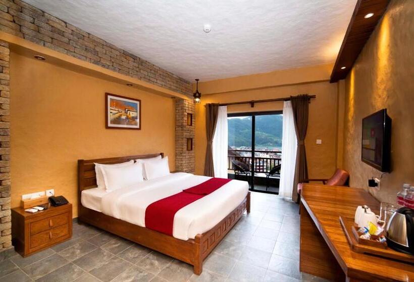 اتاق لوکس, Bar Peepal Resort