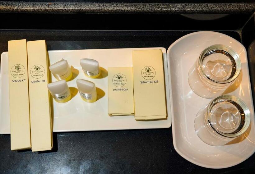 سوییت اجرایی, Bar Peepal Resort