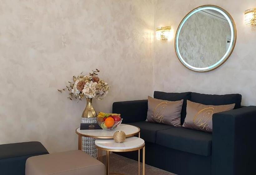1침실 디럭스 아파트 바다 전망, Onyx Beach Residence   Free Parking & Beach Access