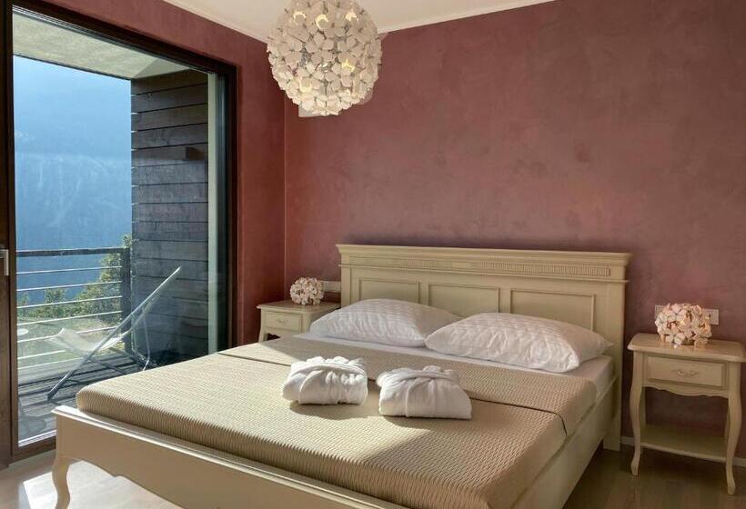 آپارتمان 1 خوابه با چشم‌انداز, Villa Collina Verde