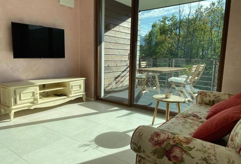 آپارتمان 1 خوابه با چشم‌انداز, Villa Collina Verde