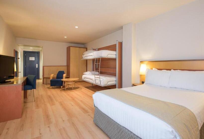 Семейный Номер, Castellon Center, Affiliated by Meliá