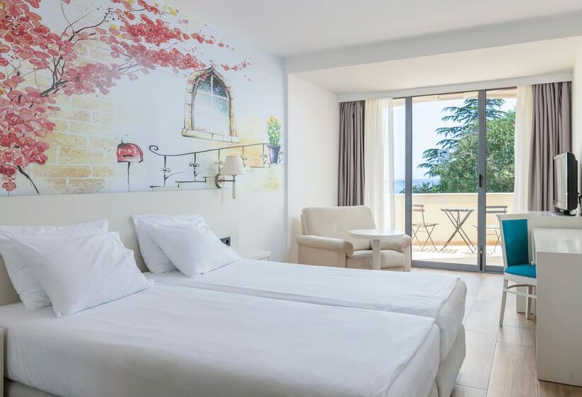 اتاق استاندارد با چشم‌انداز دریا, Iberostar Waves Bellevue - All Inclusive