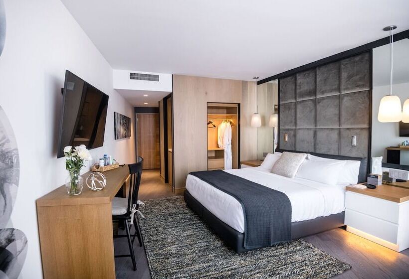 سوئیت کلاب, The Windsor Suites Philadelphia