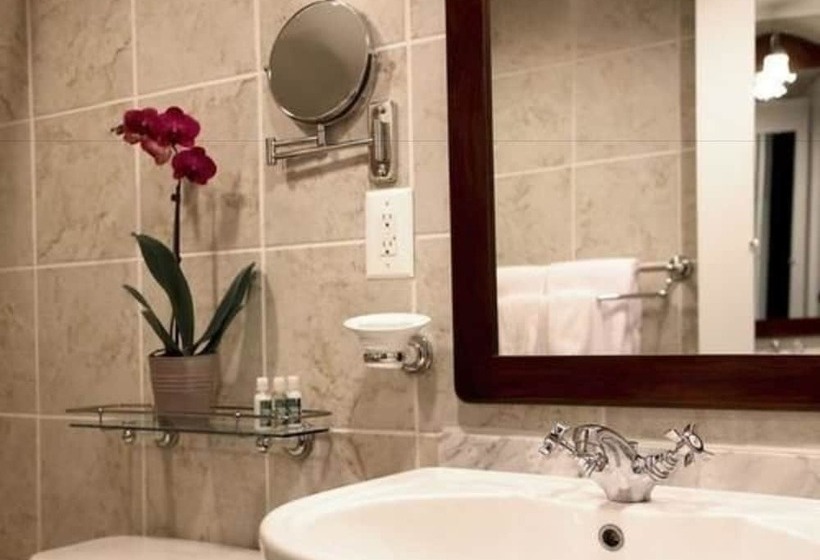 استودیوی لوکس, The Windsor Suites Philadelphia