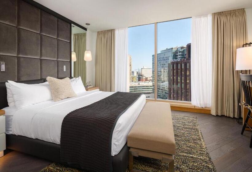 سوئیت کلاب, The Windsor Suites Philadelphia