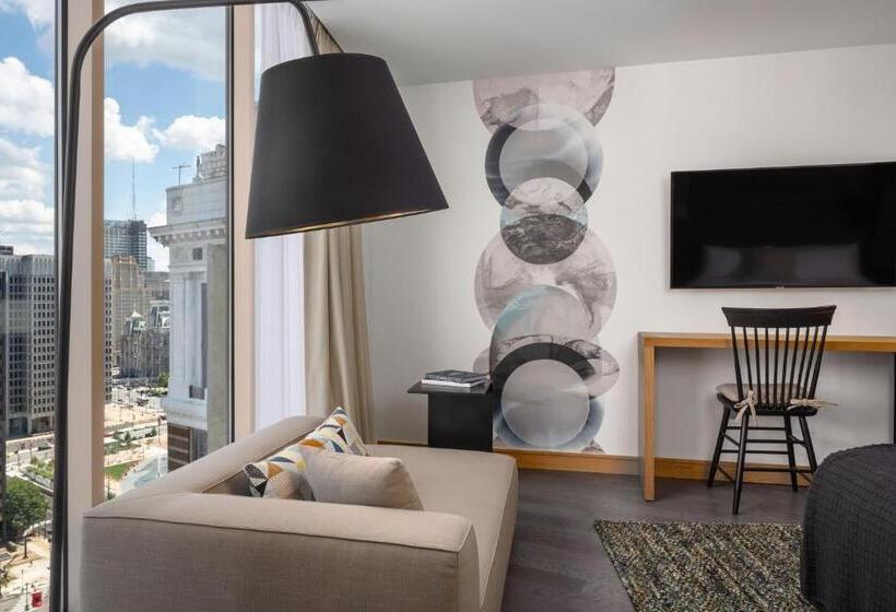 اتاق کلاب, The Windsor Suites Philadelphia