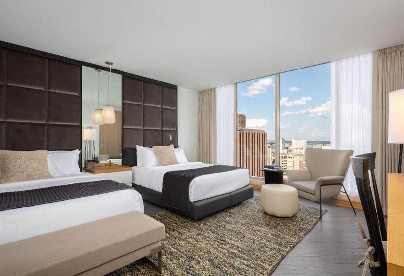 اتاق کلاب, The Windsor Suites Philadelphia