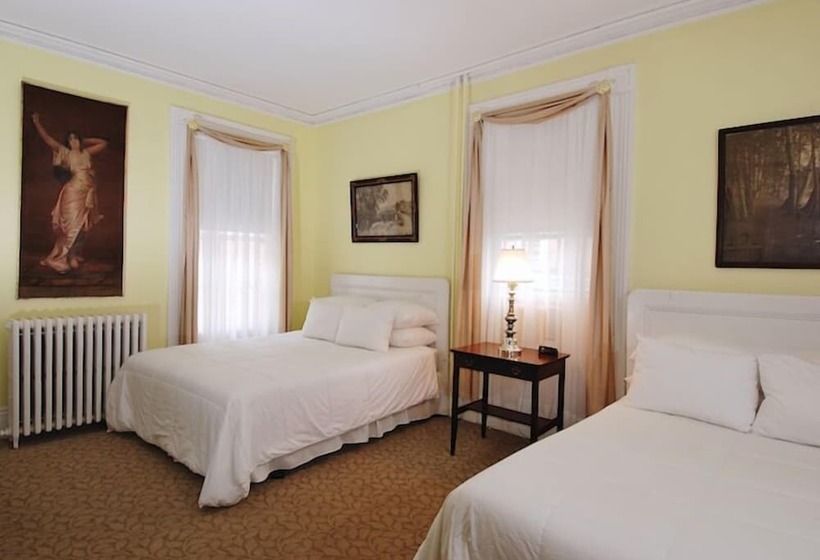 スーペリアールーム, Yankee Peddler Inn