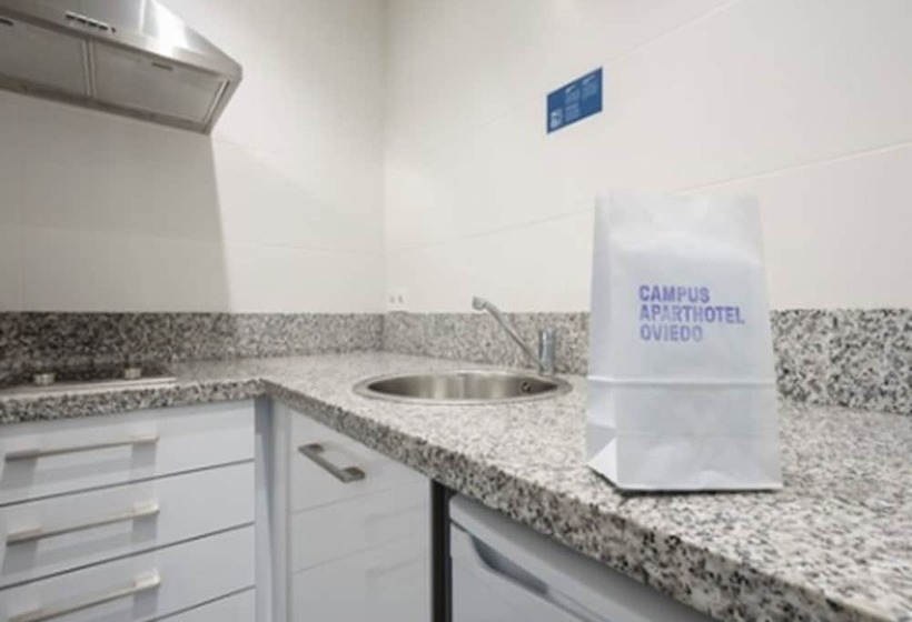 استودیوی استاندارد, Aparthotel Campus
