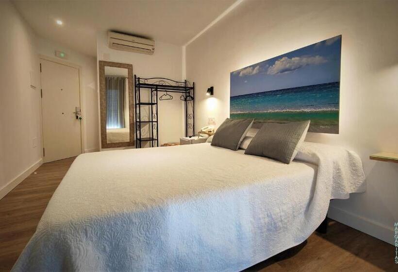 标准间带阳台, Margaritas 21 Rooms