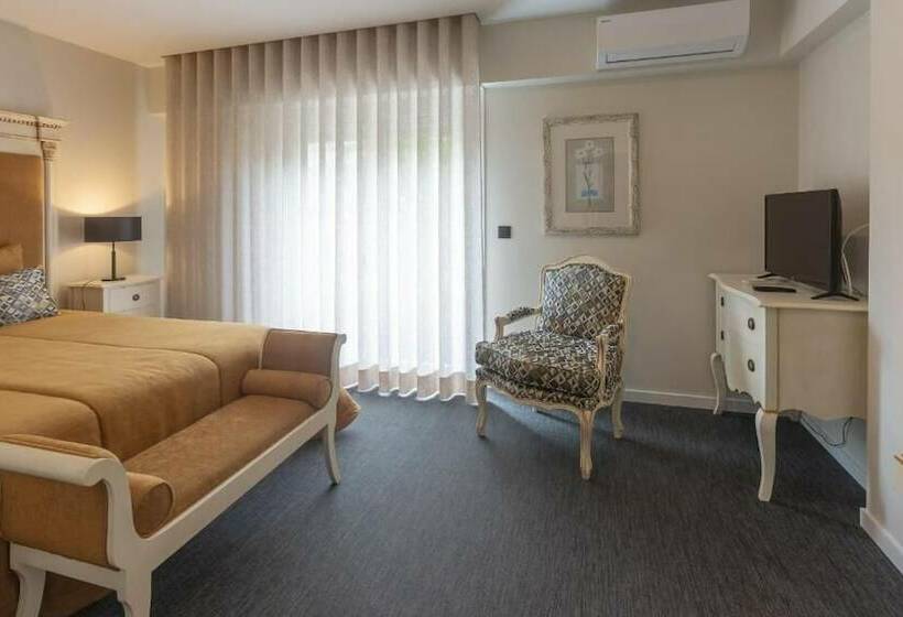 سوئیت رویال, Afonso V & Spa
