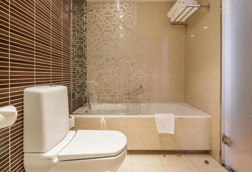 Номер Премиум, Ilunion Suites Madrid