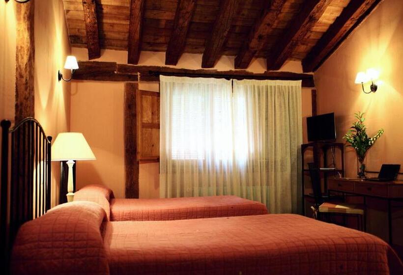 标准间, Casona De Espirdo