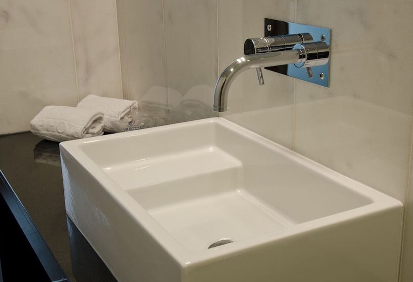 Quarto Individual Executivo, Vip Executive Saldanha