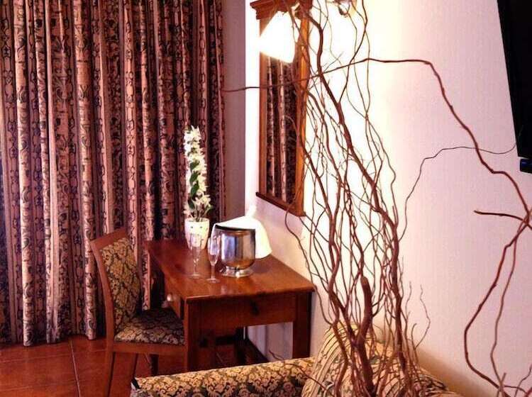 اتاق استاندارد چهار تخته, Xalet Verdu