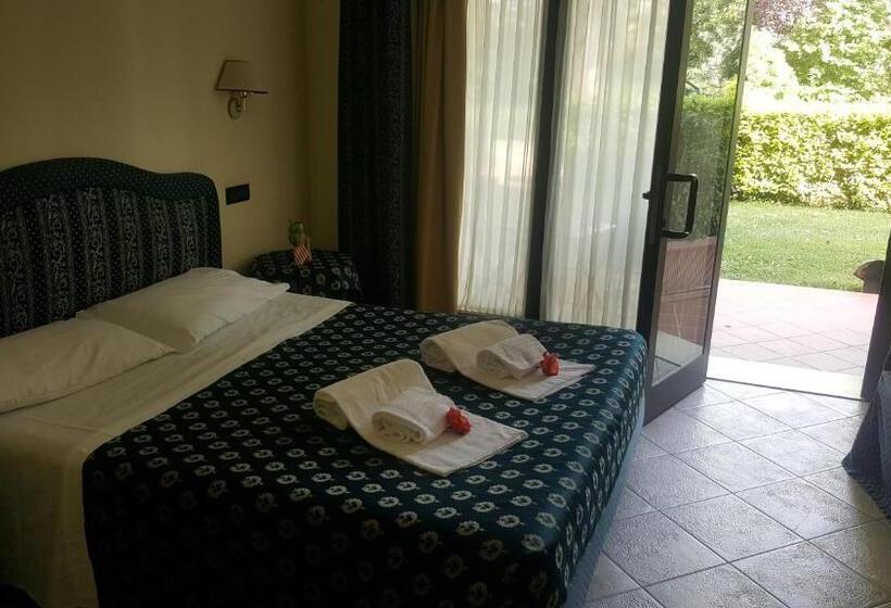 Номер Economy, Yachting Hotel Mistral