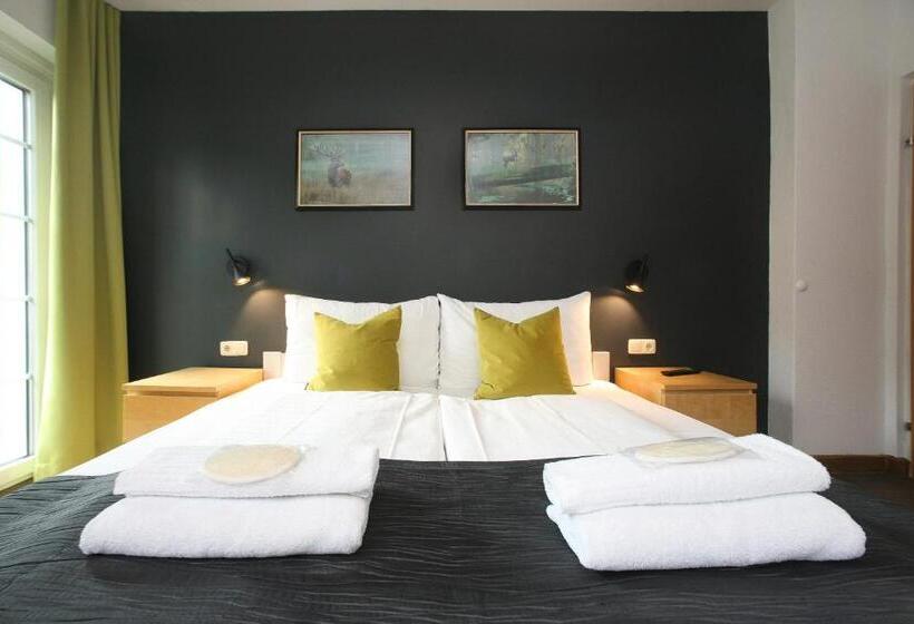 اتاق استاندارد با بالکن, Seehotel Sissi