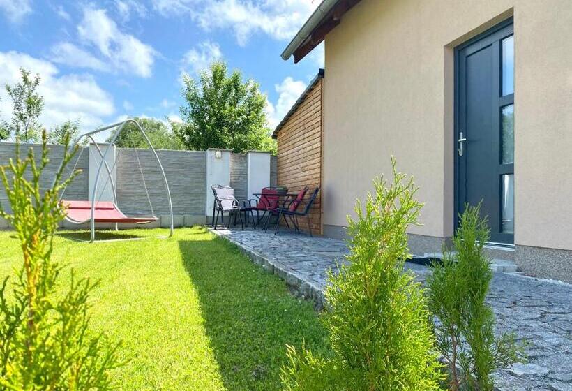 带2个卧室的公寓, Penzion Sen