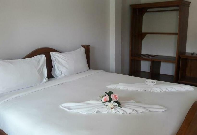 اتاق استاندارد, Suksopha Resort