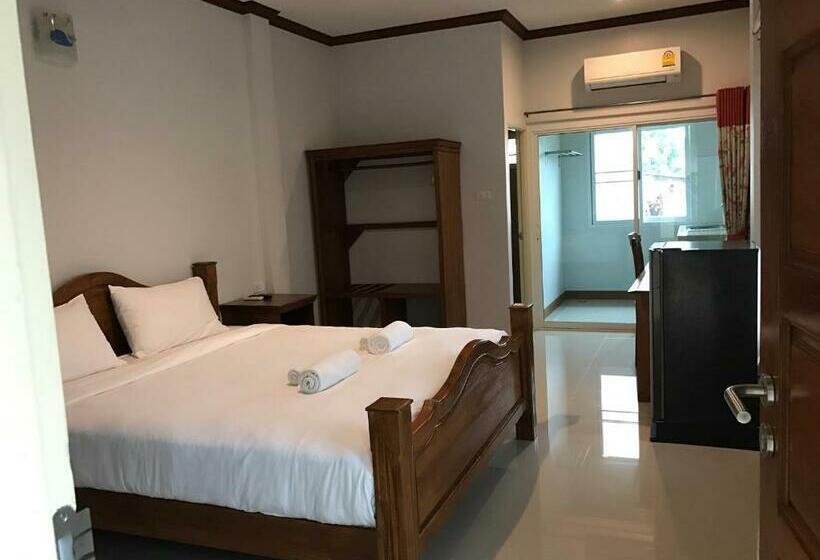 اتاق استاندارد, Suksopha Resort