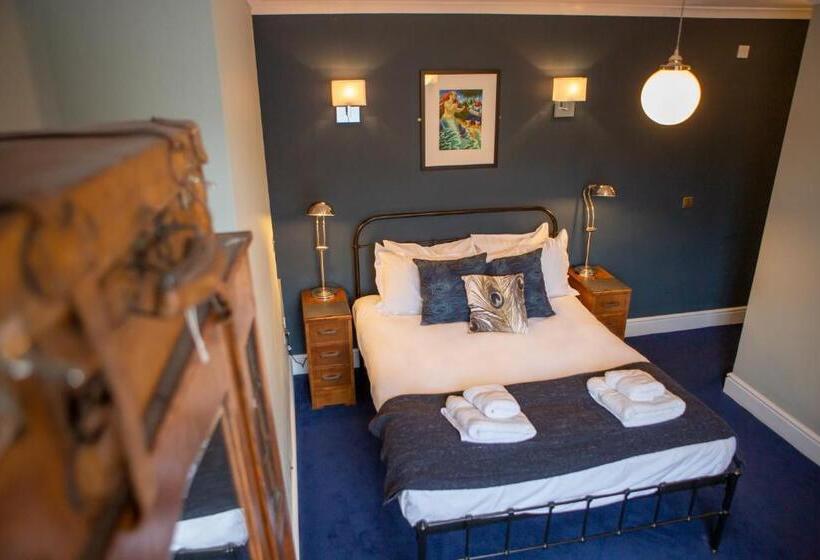 Люкс с Балконом, Haweswater Hotel