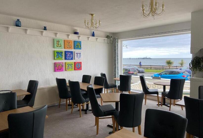 Номер Стандарт Боковой Вид на Море, The Shelbourne   Exclusivley For Adults