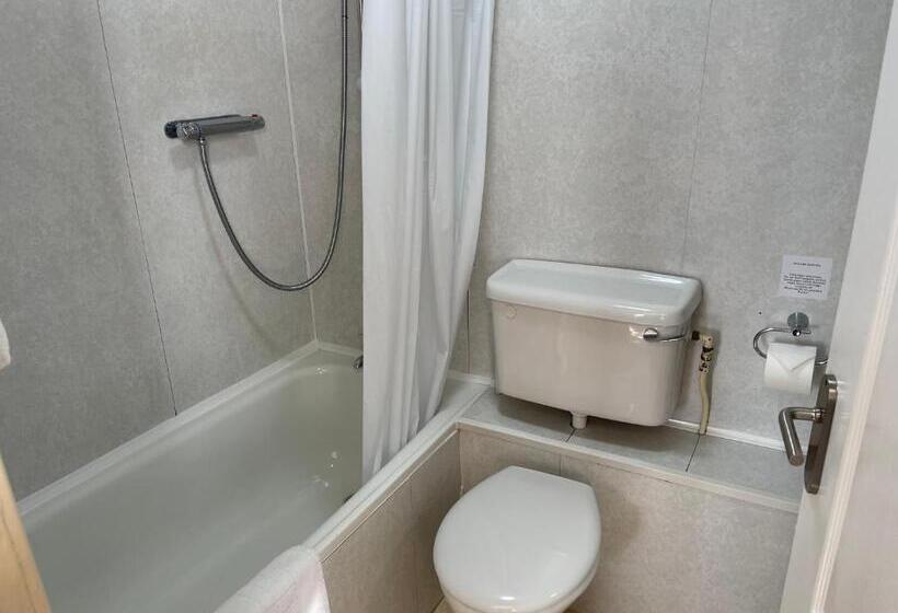 Номер Стандарт Боковой Вид на Море, The Shelbourne   Exclusivley For Adults