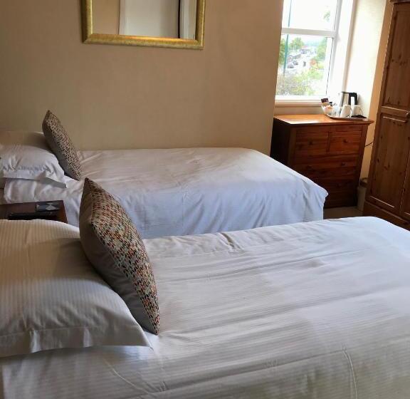 Номер Стандарт, West End Guest House
