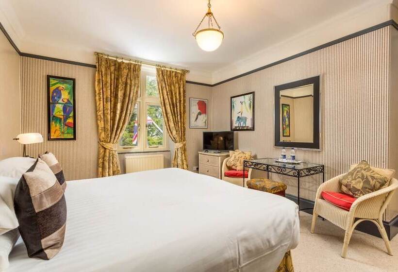 Номер Superior, Orestone Manor