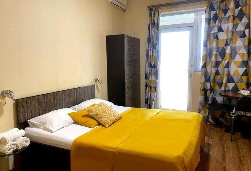 اتاق استاندارد با تخت بزرگ, Guesthouse Aygestan