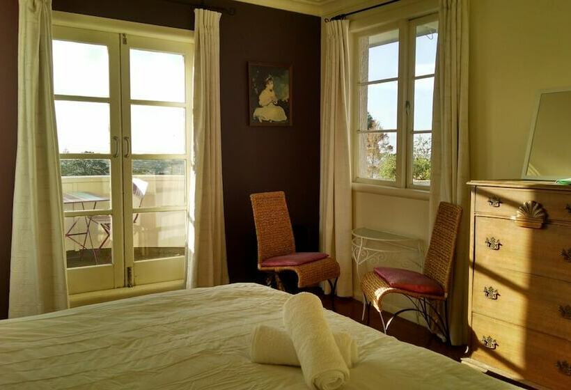 Номер Стандарт Вид на Город, Kiwi Heritage Homestay