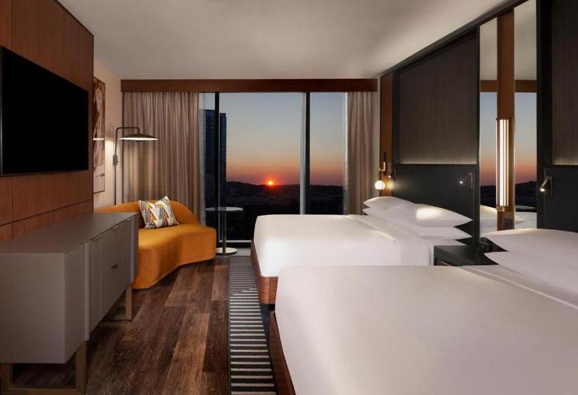 Standart Oda, Grand Hyatt Nashville