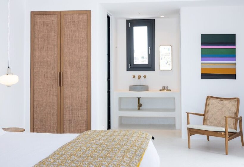سوییت اجرایی, Koukoumi Vegan Boutique