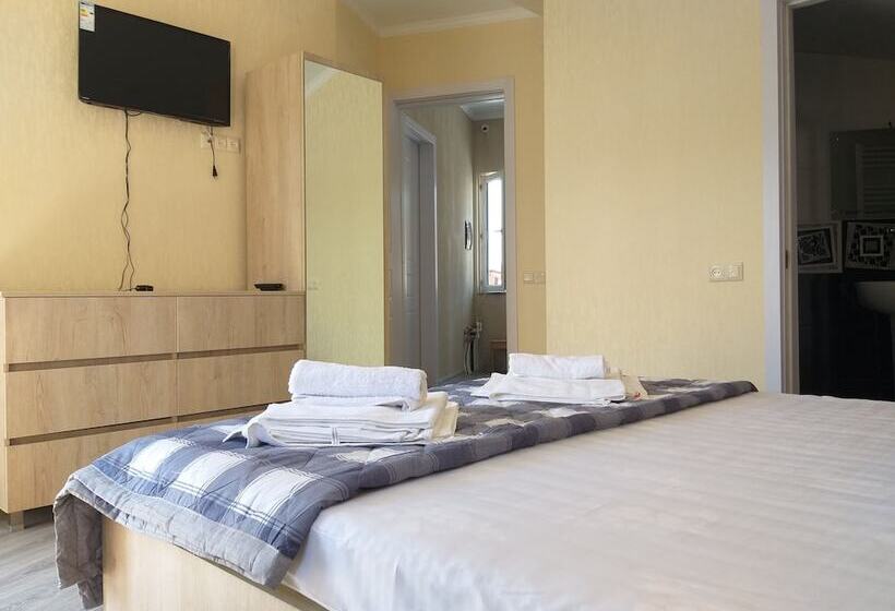Standard Room, Tbilisi Center