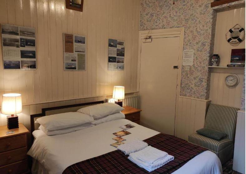 اتاق استاندارد, All Seasons Guest House