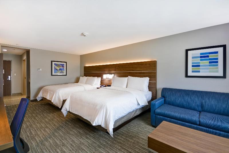 اتاق استاندارد برای معلولان, Holiday Inn Express London Luton Airport, An Ihg