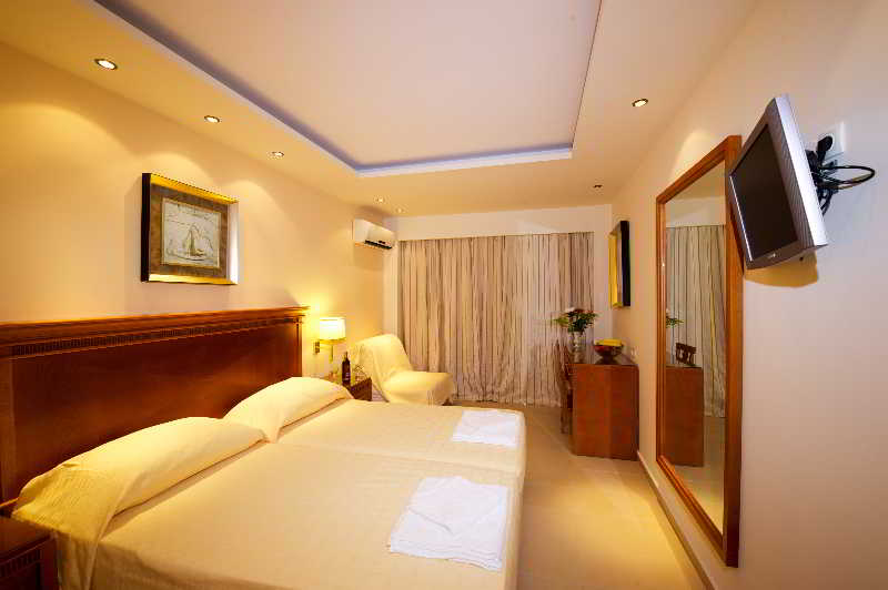 اتاق استاندارد برای معلولان, Holiday Inn Express London Luton Airport, An Ihg