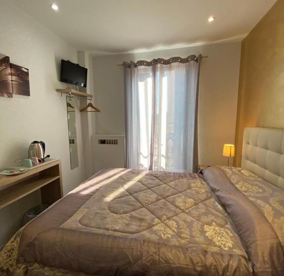 Номер Стандарт, Kyriad Direct Beziers Centre