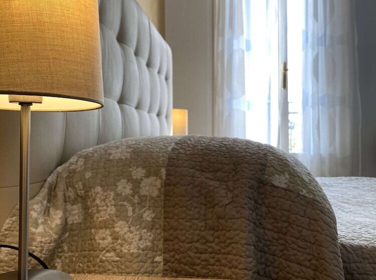 Номер Стандарт, Kyriad Direct Beziers Centre