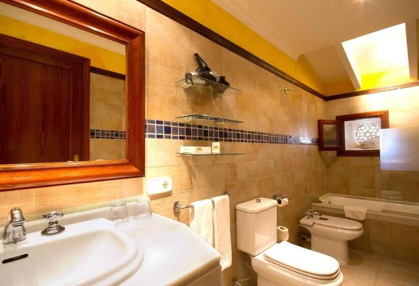 اتاق لوکس, Monnaber Nou Finca Hotel & Spa